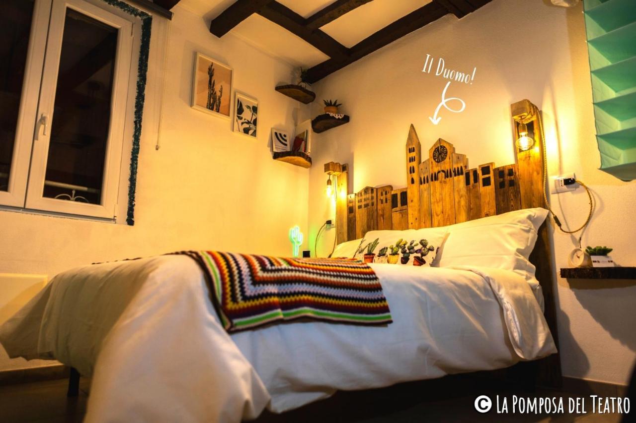 La Pomposa Del Teatro Hotel Modena Ngoại thất bức ảnh